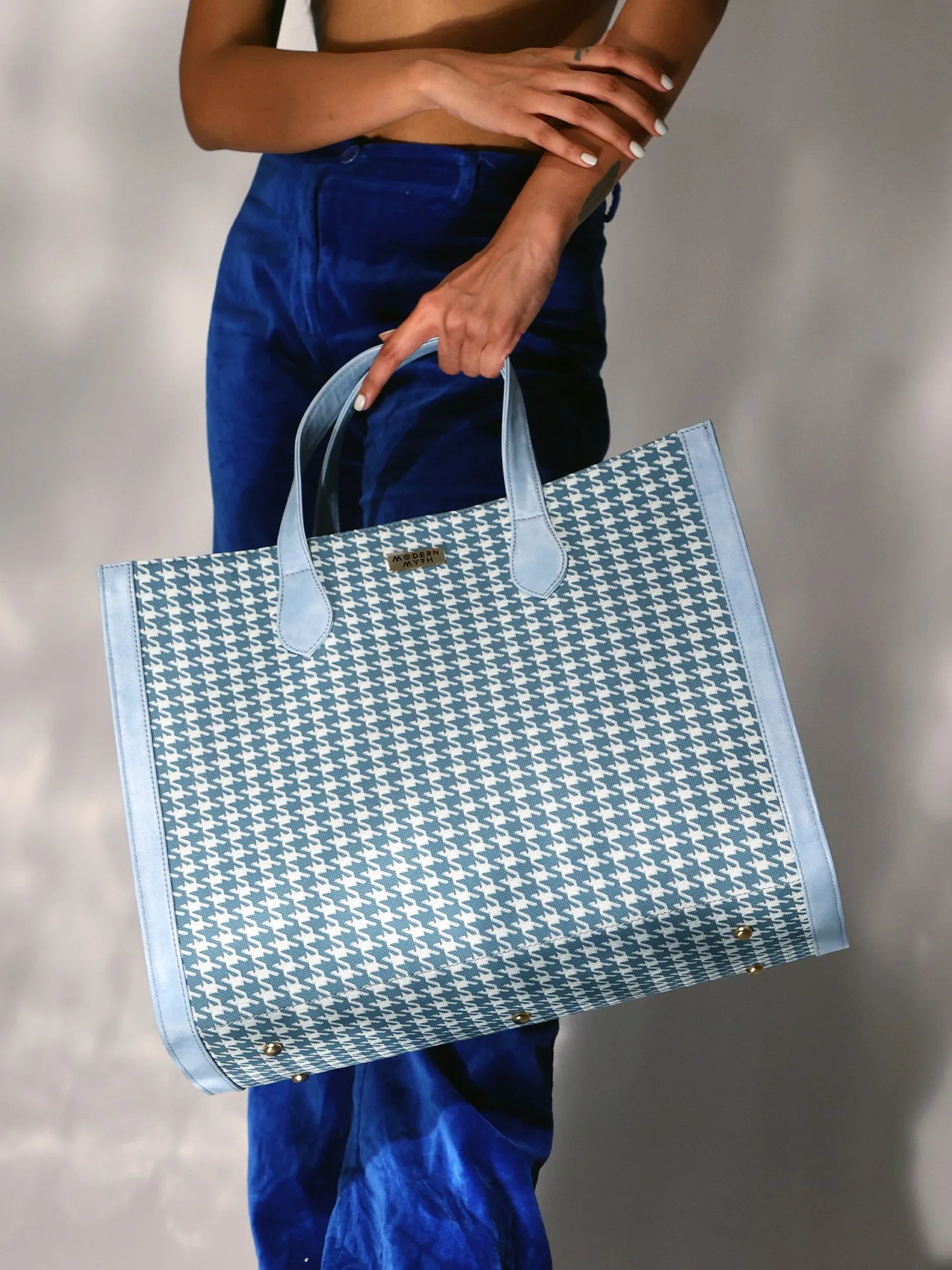 Blue & White Houndstooth Cosmic Tote | Modern Myth