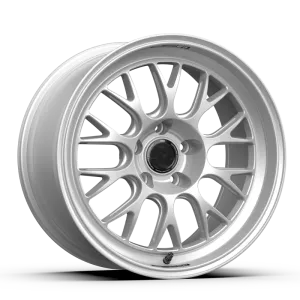 fifteen52 Holeshot RSR 20x11 5x114.3 52mm ET 70.5mm Center Bore Radiant Silver