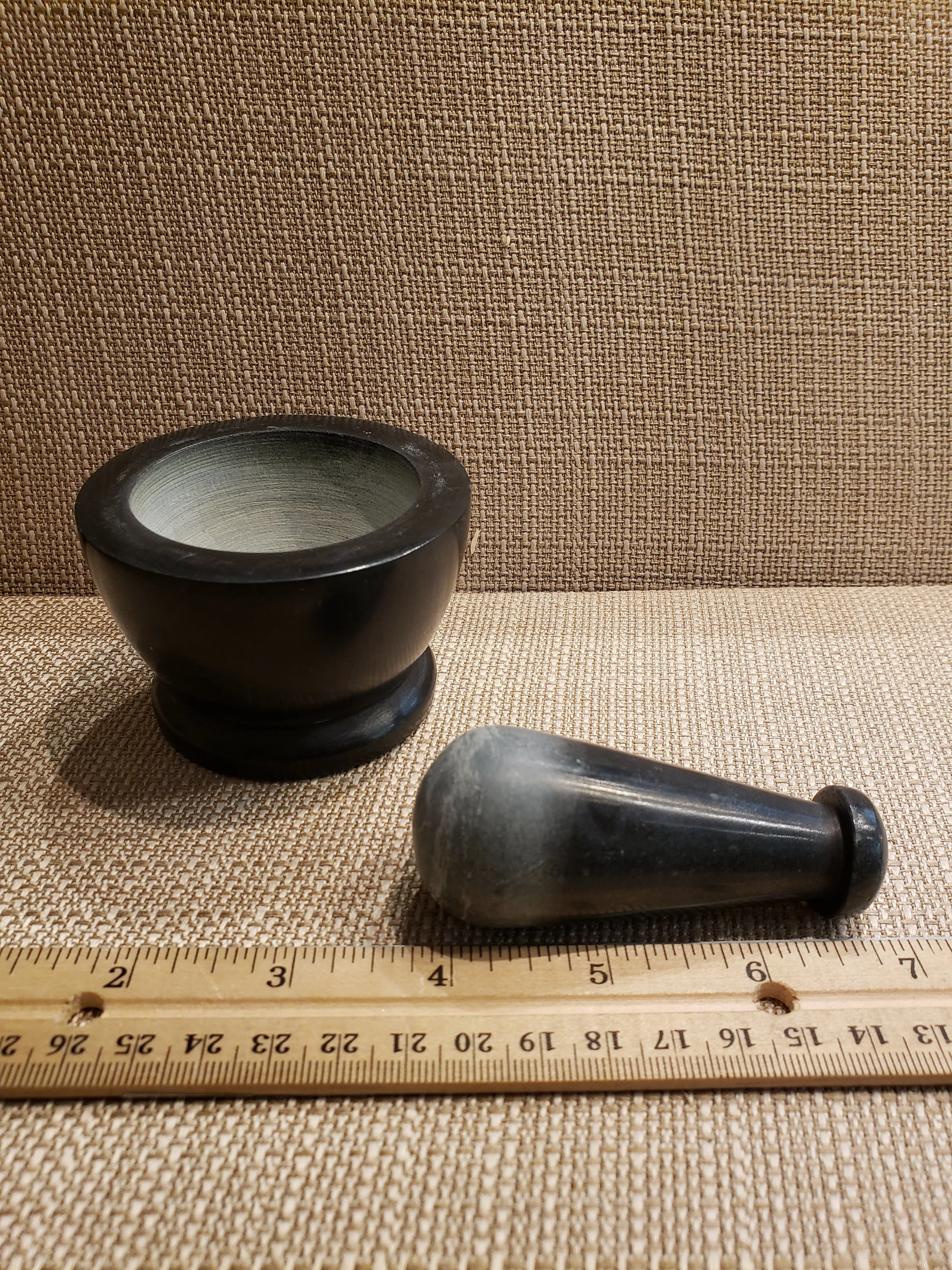 MORTAR & PESTLE SET - BLACK MARBLE