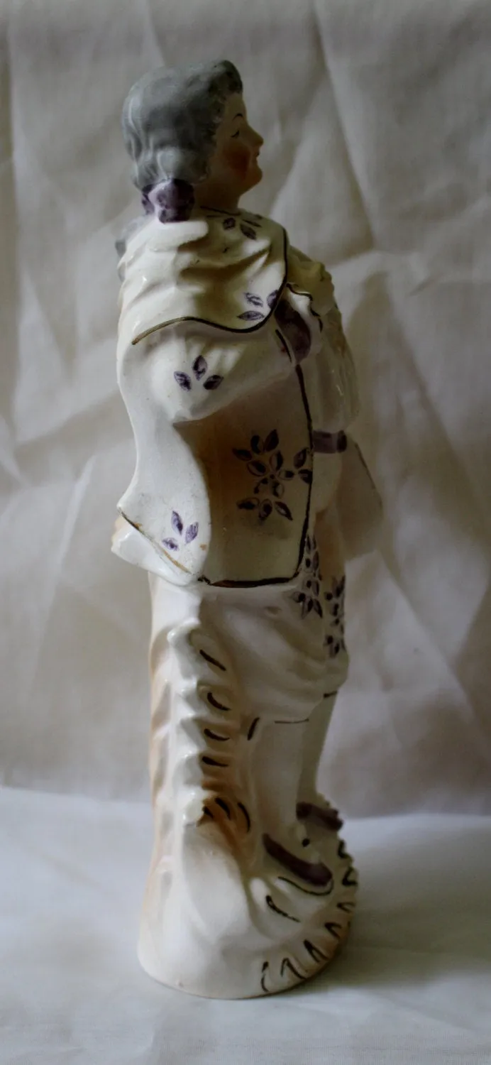 Vintage Porcelain FIGURINE Southern Colonial 18th Century Style