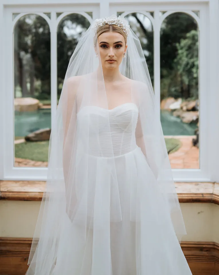 wedding veil - two tier raw edge cathedral - Beauty veil at Kezani